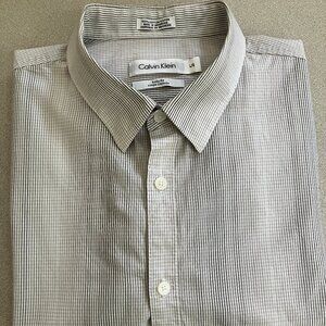 Calvin Klein Button Down Slim Fit